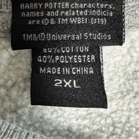 Wizarding World Of Harry Potter Women’s Gryffindor Sweat Shirt 2X Hogwarts Gray - Picture 9 of 9